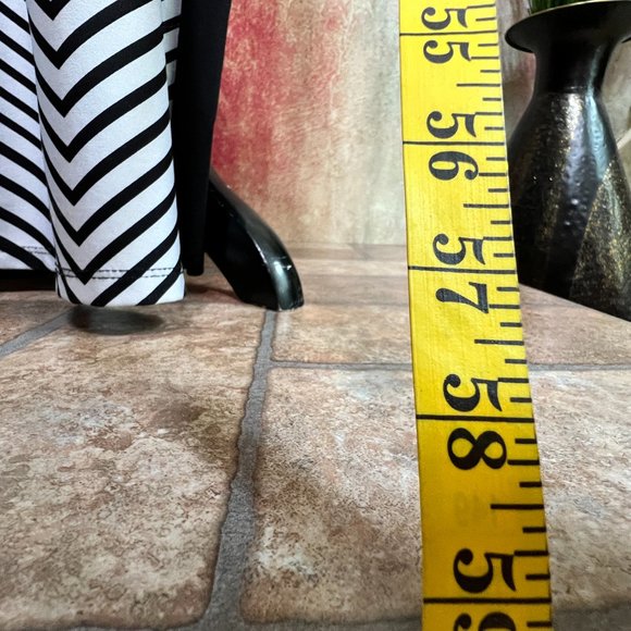 πpaper doll Striped Plus Size Maxi Dress - Design makes a Slim Optic - Picture 6 of 13